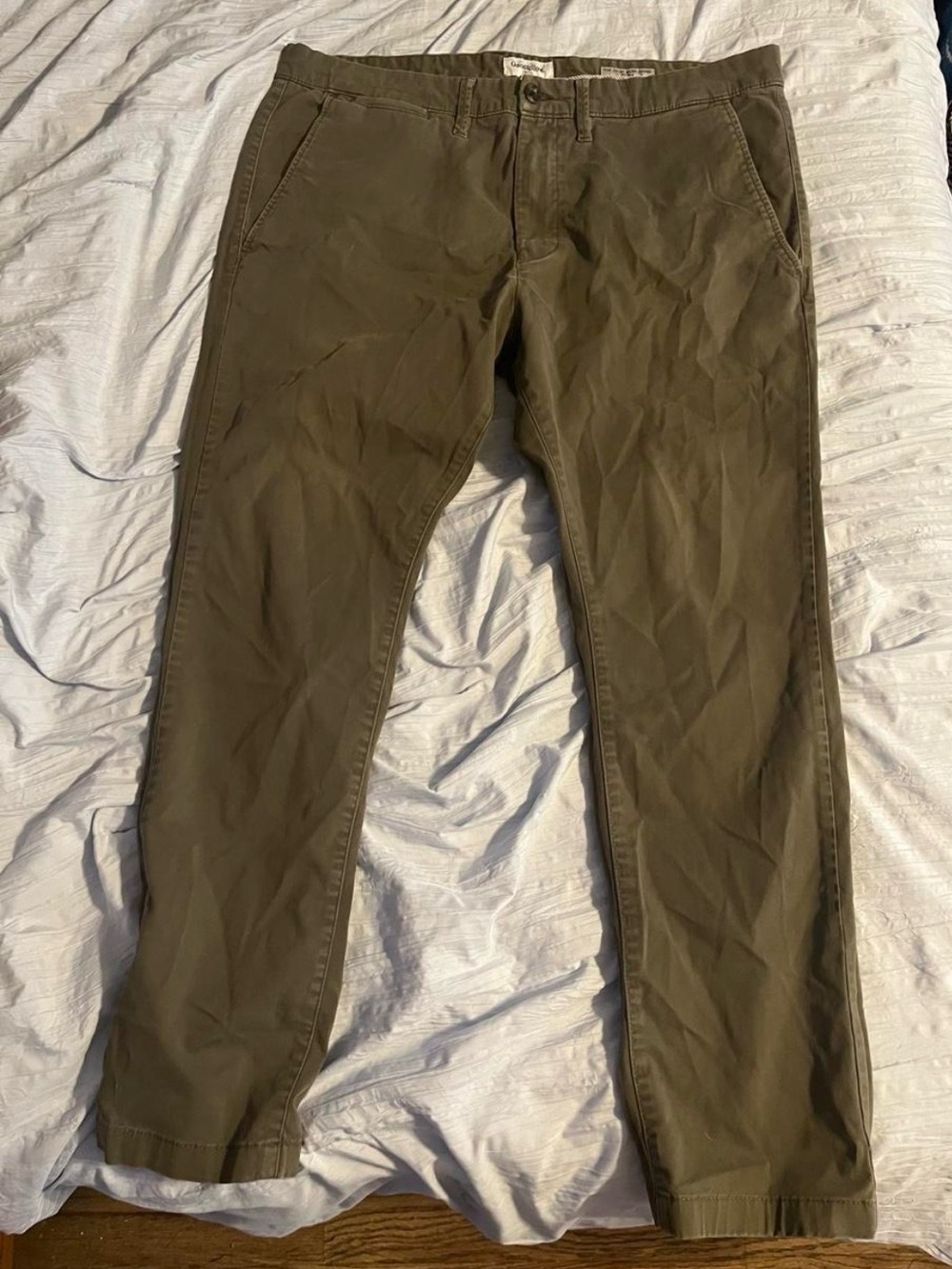 Goodfellow & Co Olive Green Straight Chino Pants